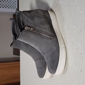 Steve Madden Gray Wedge Sneakers